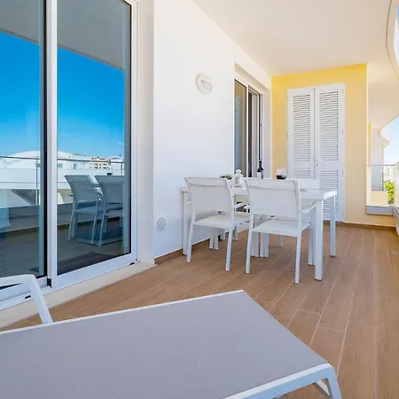 Casa Olivia * Lagos